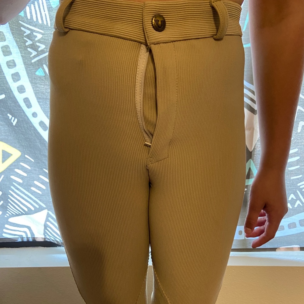 Girls horse riding pants !